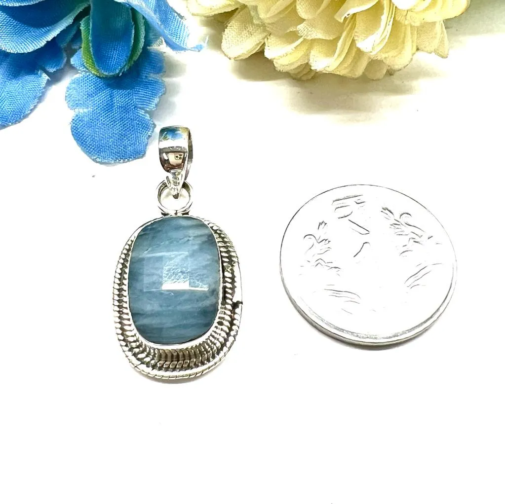 Aquamarine Premium Pendants in Silver