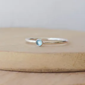 Aquamarine Ring: Round Band with 3mm Stone
