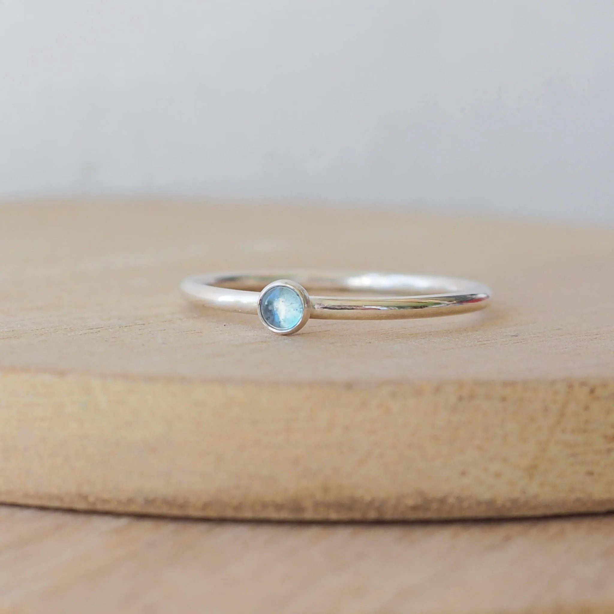 Aquamarine Ring: Square Band with 3mm Stone