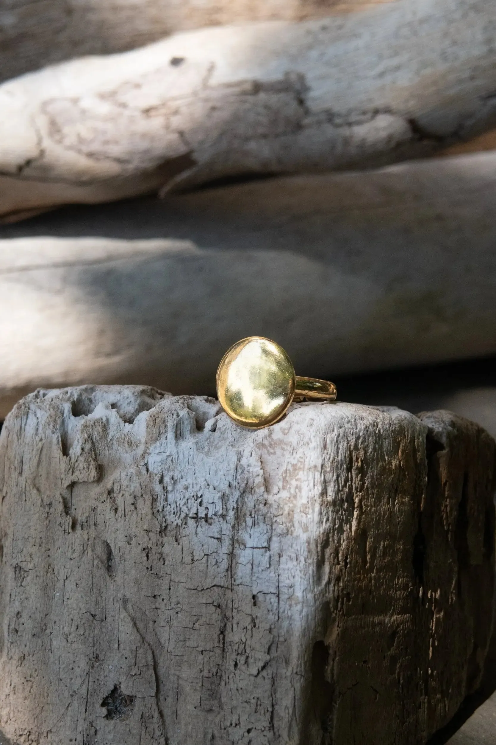 BIG Round RING
