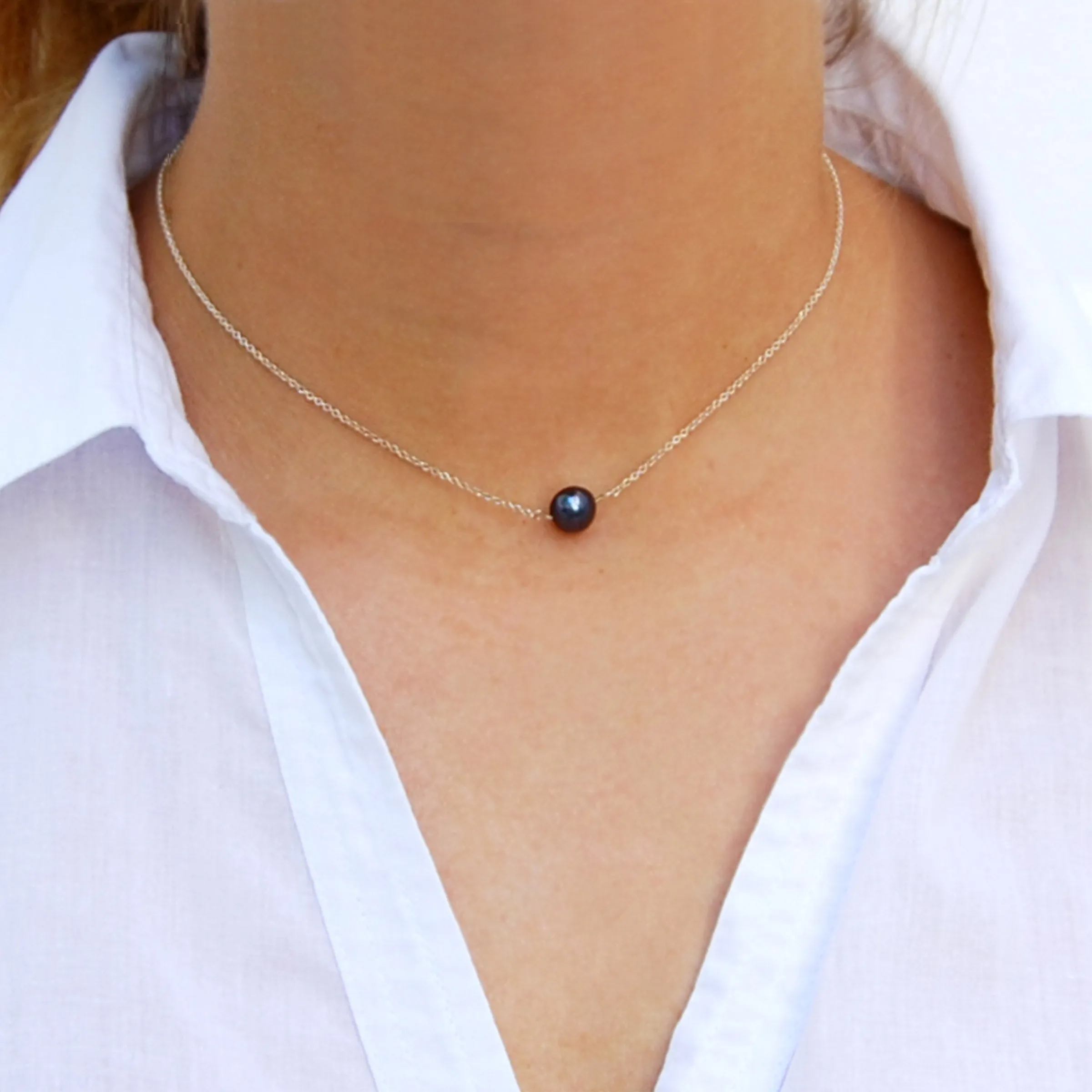 Black Freshwater Pearl Short Pendant