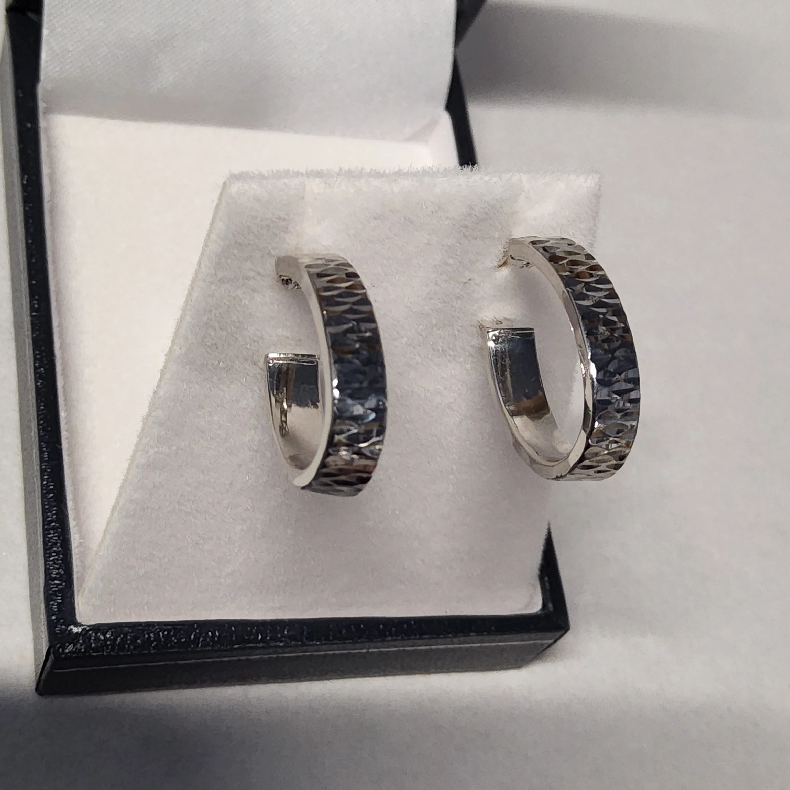 Gold Hoop Earrings 250