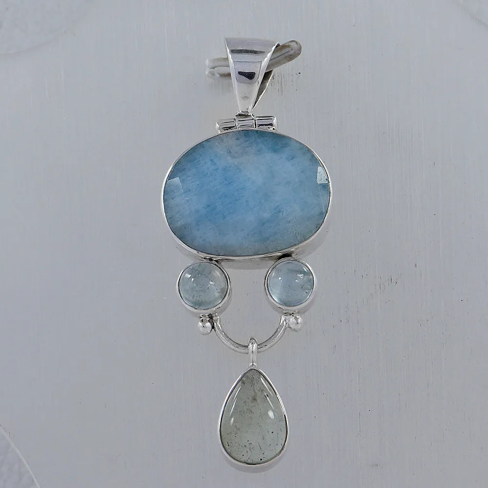 Natural Aquamarine Silver Pendant