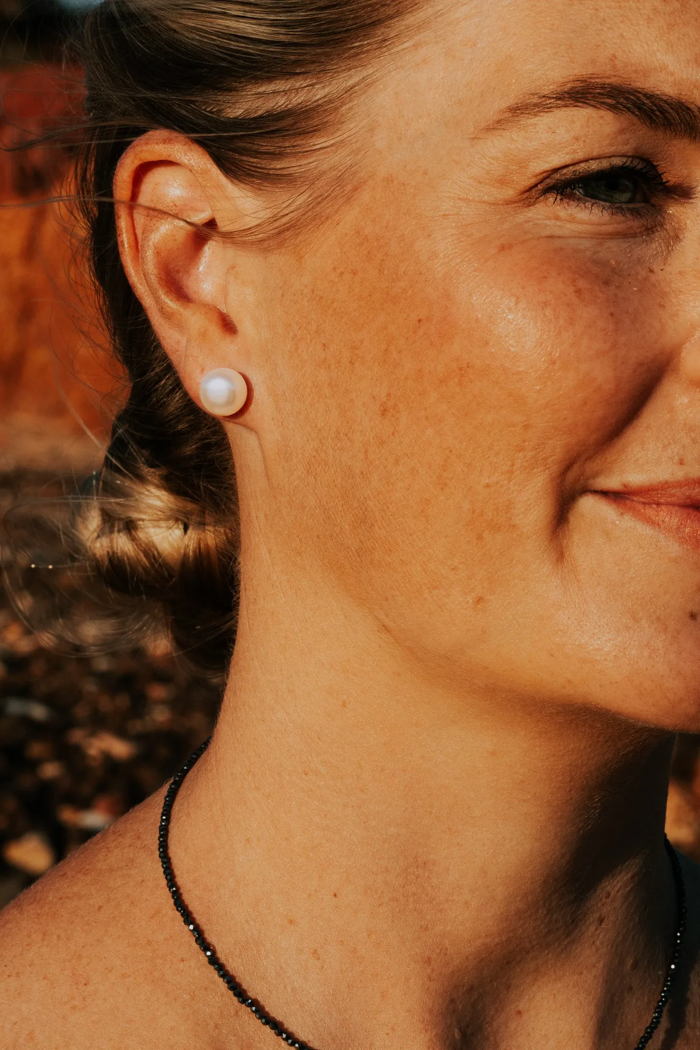 Pearl Earrings Studs White