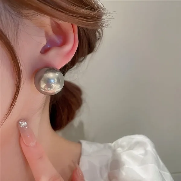 Pearl Studs Earrings Grey | Style No. 203