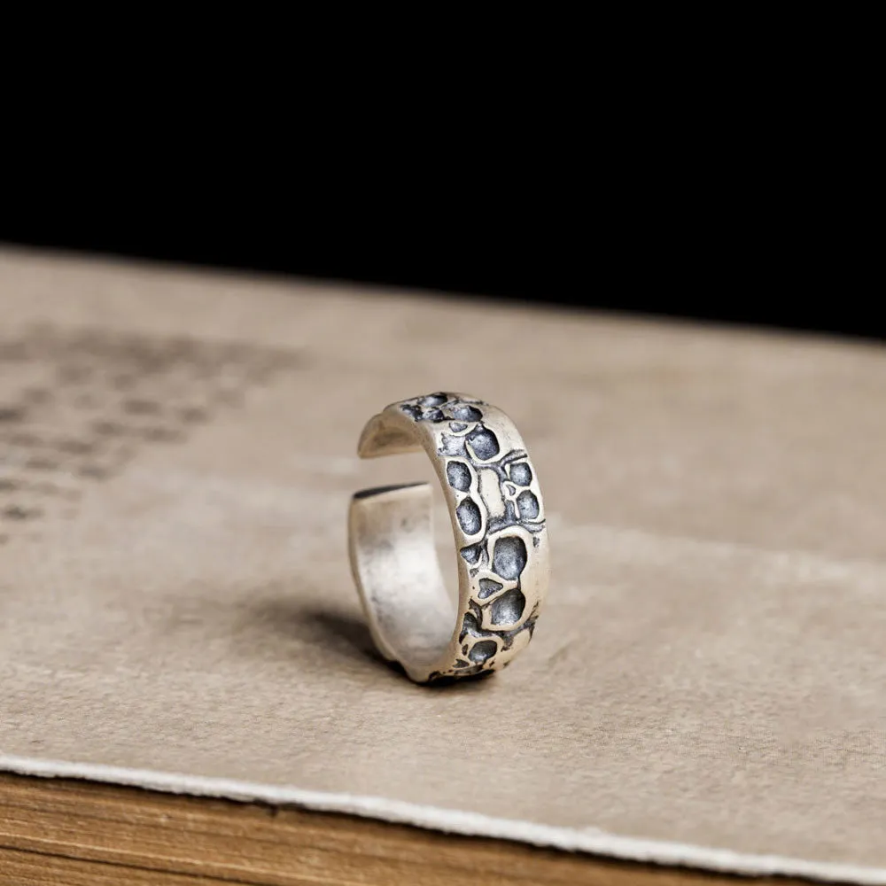 SOLID 925 STERLING SILVER AGED 5mm GOTHIC 3d SKULL HEADS BAND RING