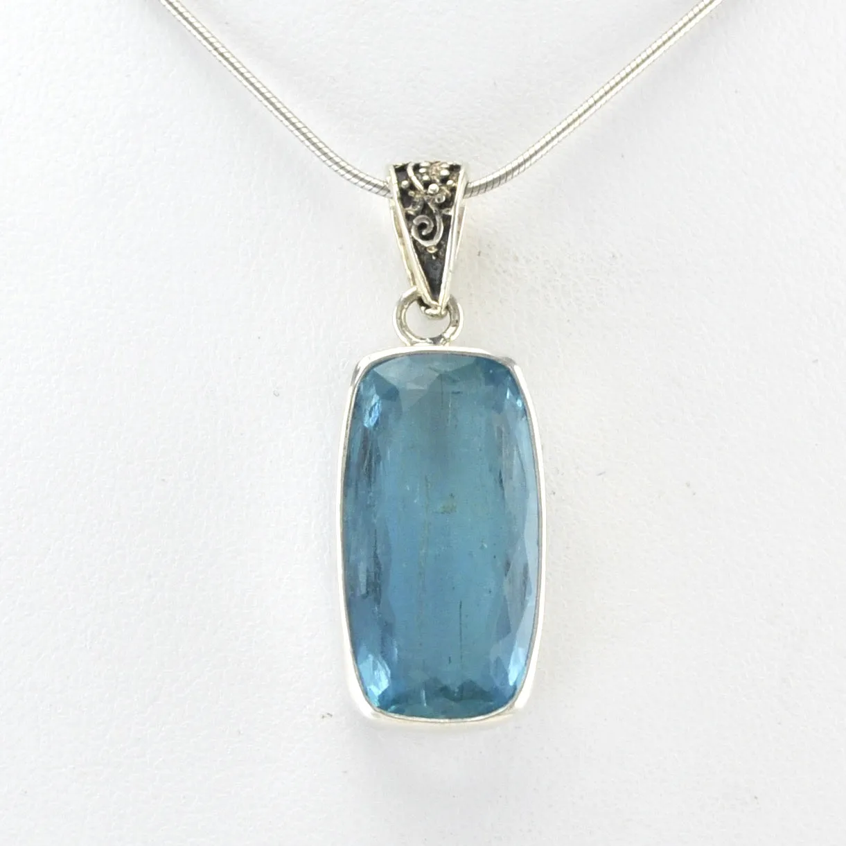 Sterling Silver Aquamarine 11x20mm Rectangle Pendant