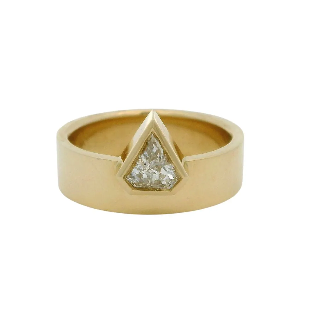 ZENITH - Modern Gold & Diamond Engagement Ring